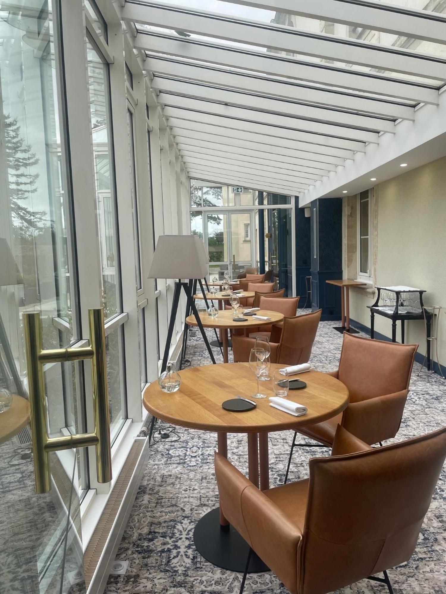 Grand Hotel "Chateau De Sully" - Piscine & Spa -Teritoria Sully  Eksteriør billede