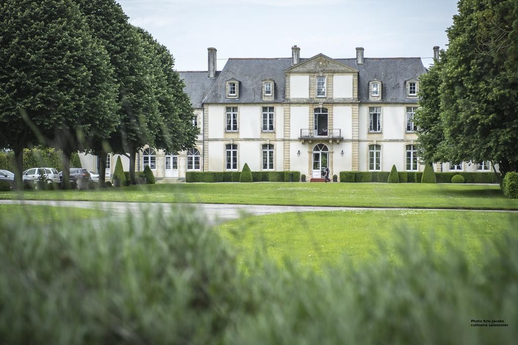 Grand Hotel "Chateau De Sully" - Piscine & Spa -Teritoria Sully  Eksteriør billede